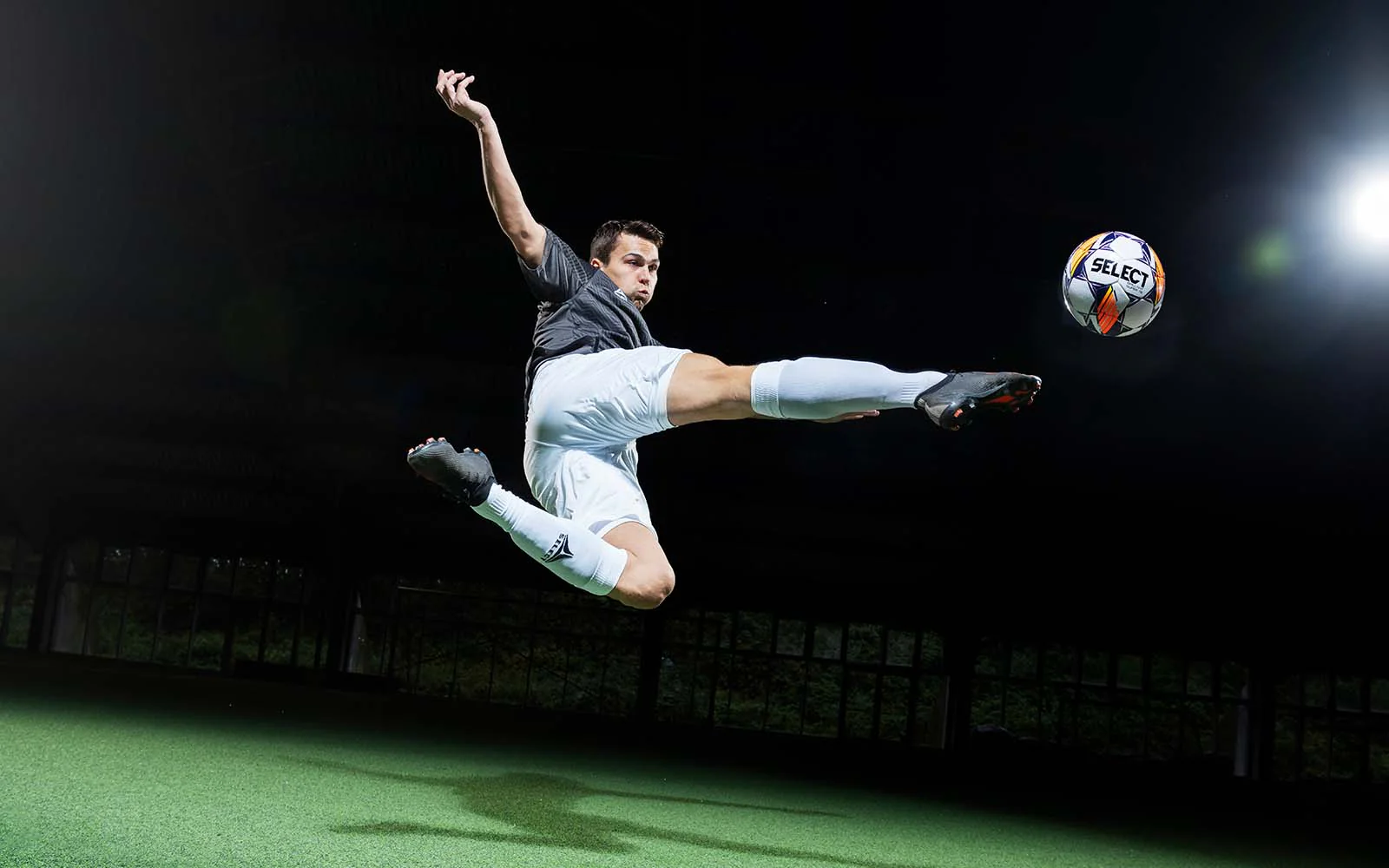 根据数据统 根据数据统